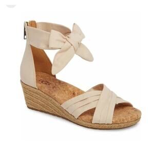 UGG Espadrille Wedge Sandals Size 8 Cream Beige Natural Preppy Summer
